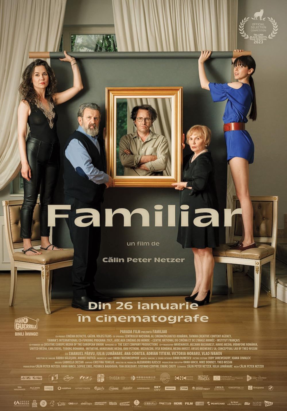 Poster al filmului "Familiar"